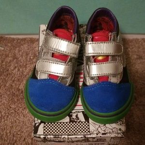 (MARVEL) AVENGERS VANS